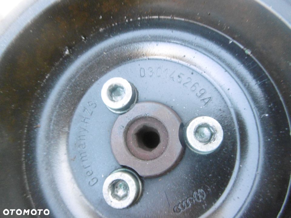 Pompa wspomagania Golf VW NEWBETLE 1,4 16V - 3