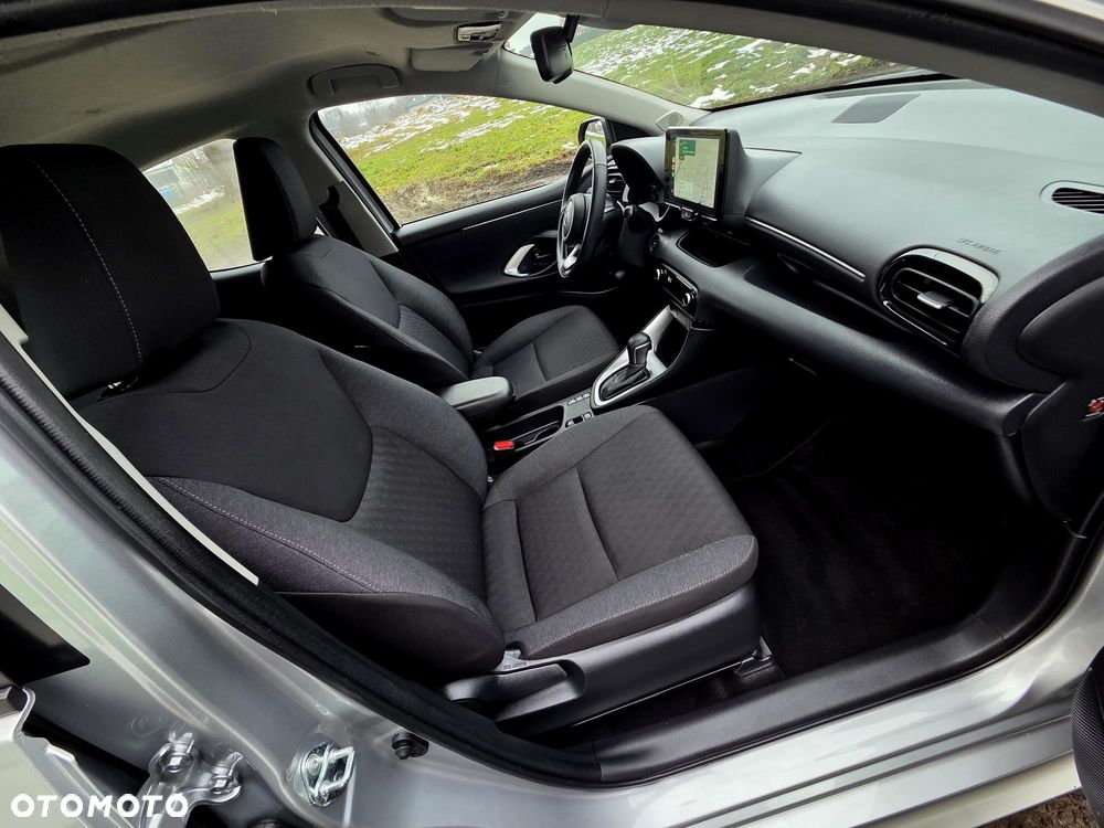 Toyota Yaris 1.5 VVT-i - 26