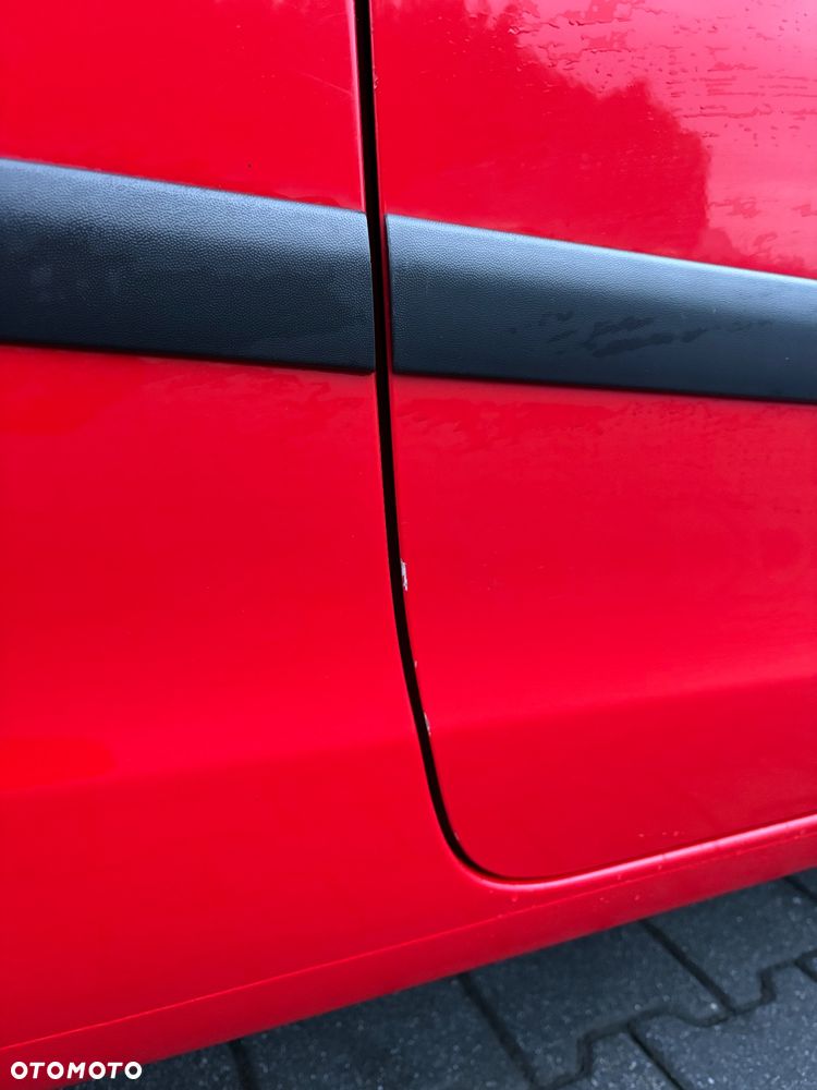 Volkswagen Polo - 12