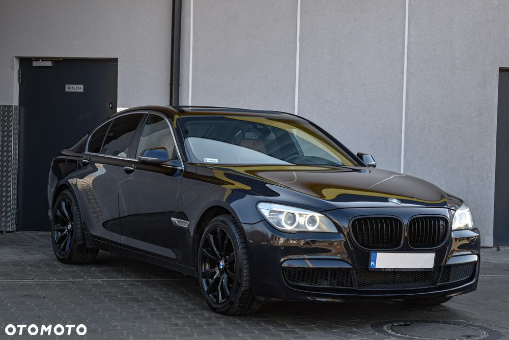 BMW Seria 7 740d Edition Exclusive - 2
