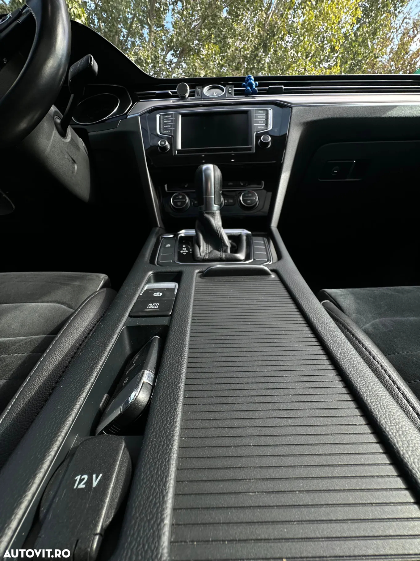 Volkswagen Passat 2.0 TDI DSG Highline - 36