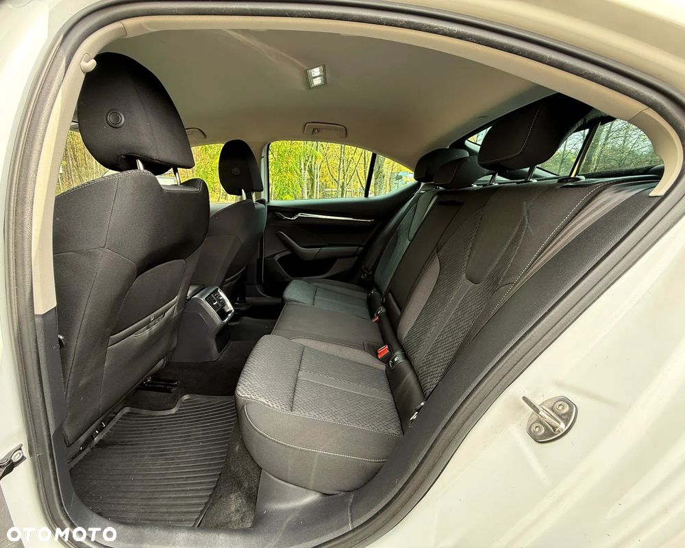 Skoda Octavia 1.5 TSI ACT Style - 16