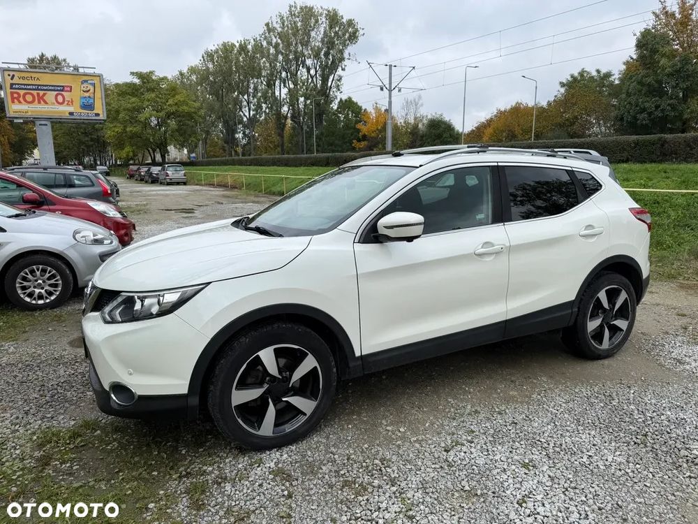 Nissan Qashqai 1.2 DIG-T N-Connecta EU6 - 1
