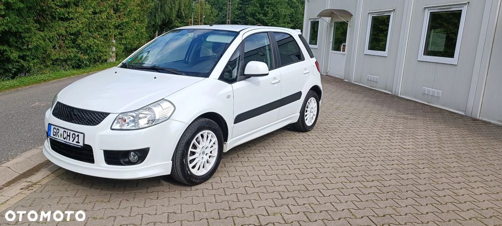 Suzuki SX4 1.6 VVT 4x2 Comfort - 1