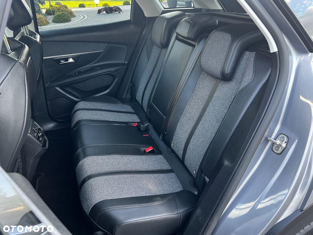 Peugeot 3008 BlueHDi 130 Stop & Start EAT8 Allure Business-Paket - 21