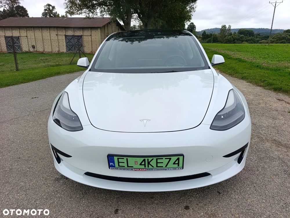 Tesla Model 3 - 7