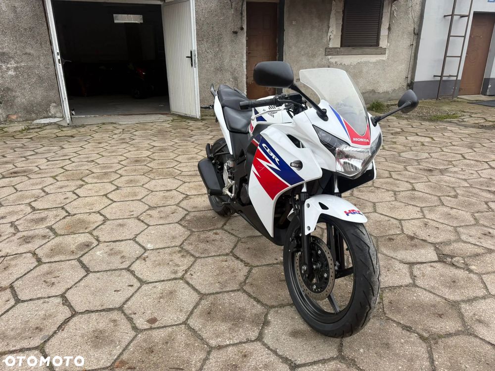 Honda CBR - 2