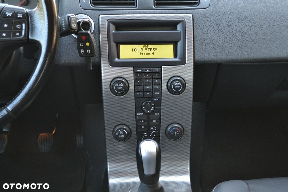 Volvo V50 1.8 Momentum - 10