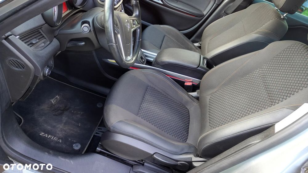 Opel Zafira Tourer 2.0 CDTI Automatik Style - 10
