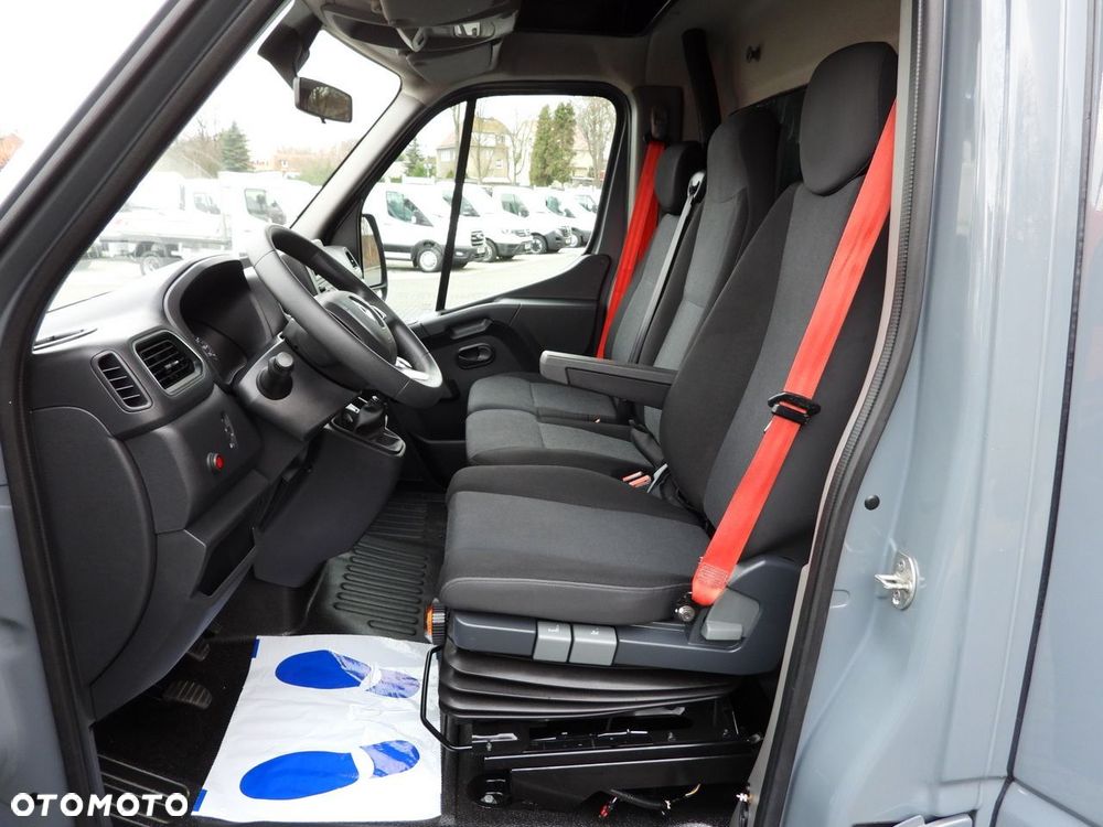 Renault MASTER PLANDEKA 10 PALET WEBASTO TEMPOMAT LEDY PNEUMATYKA KLIMATYZACJA  165KM - 28