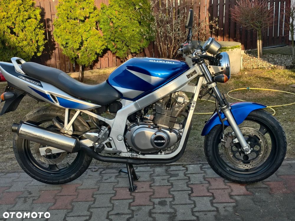 Suzuki GS - 4