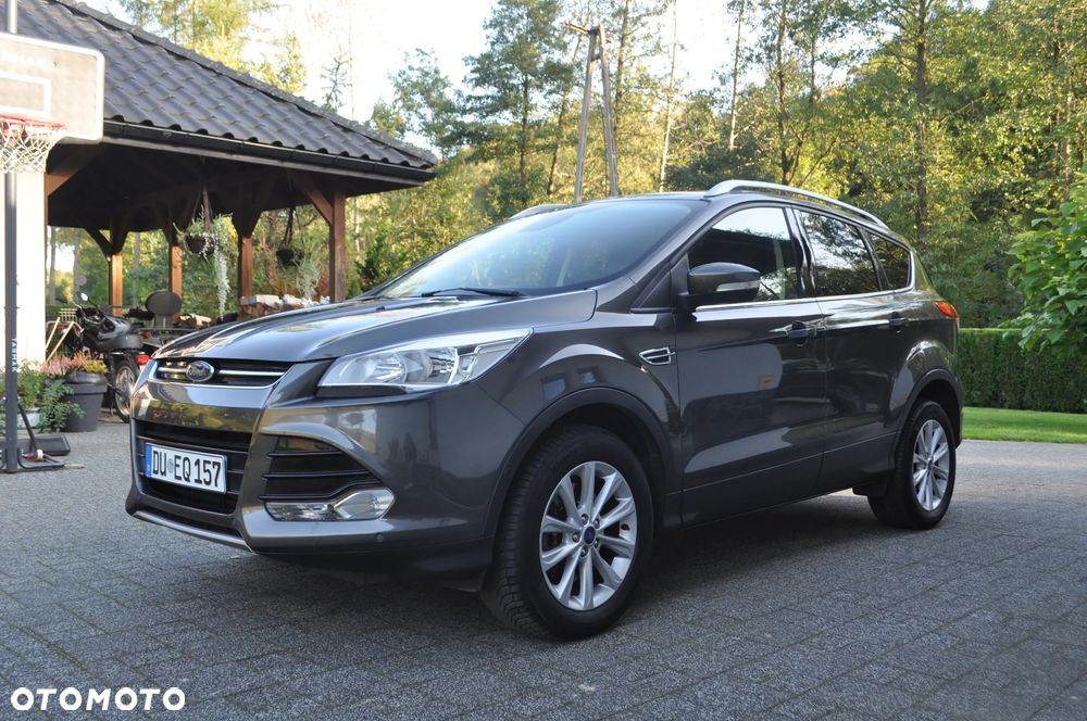 Ford Kuga 2.0 TDCi 2x4 Titanium - 12