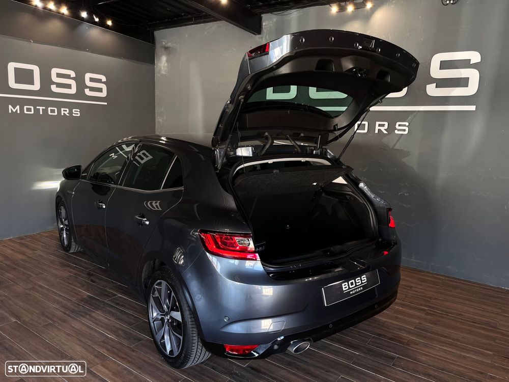 Renault Mégane 1.6 dCi Bose Edition SS - 16