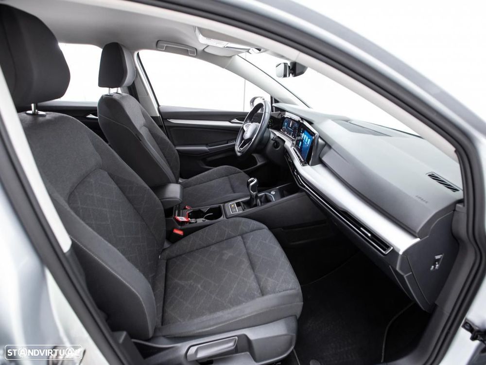 VW Golf Variant 2.0 TDi Life - 11