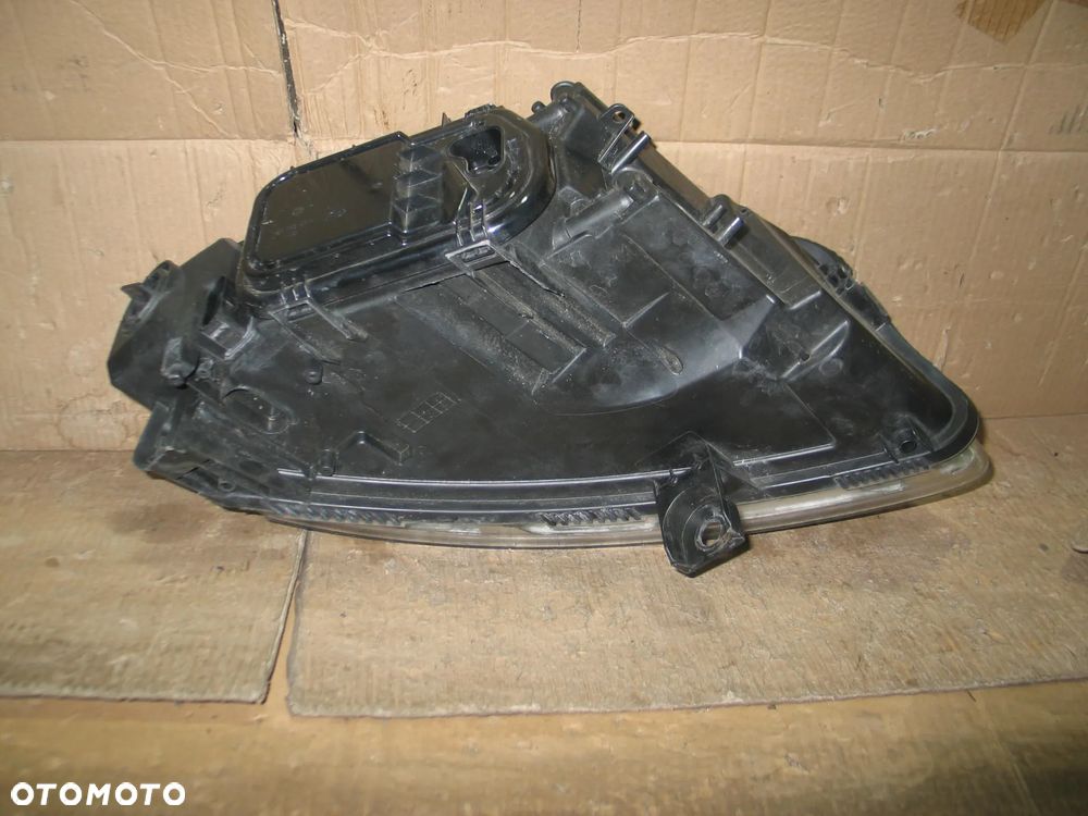 lampa przod audi A6 C6 04-08r. 4F0 europa - 11