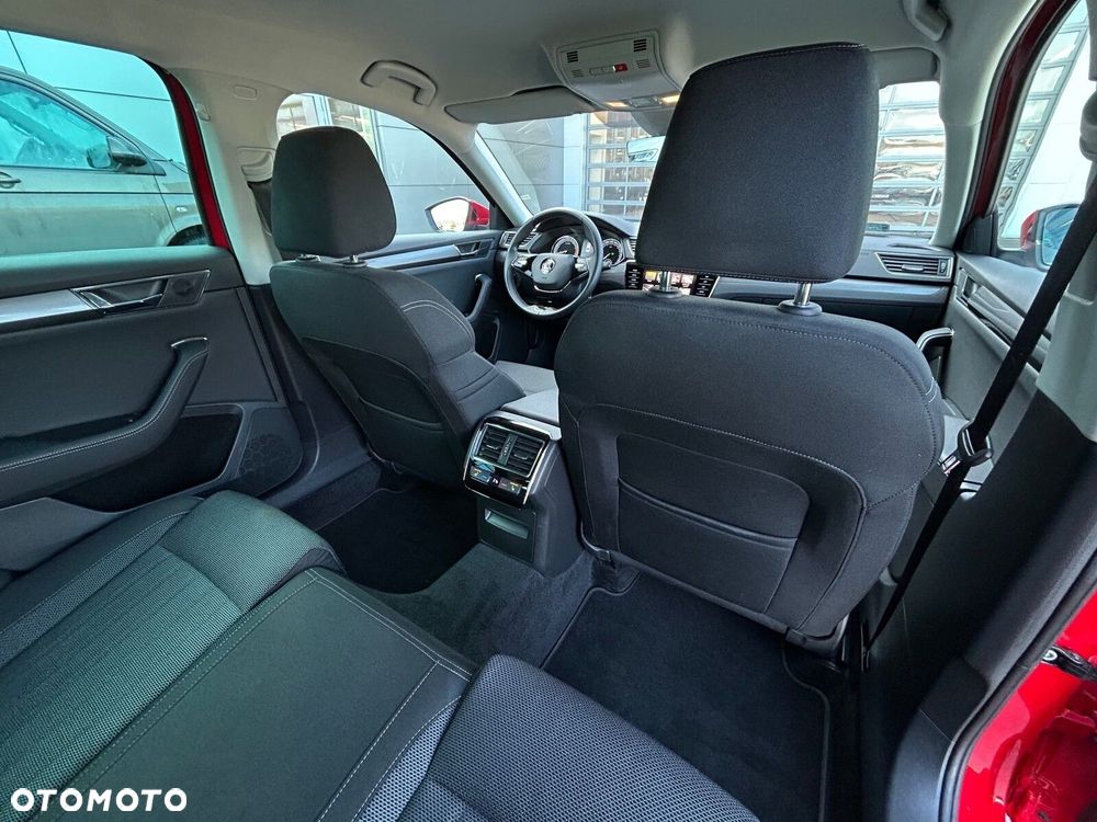 Skoda Superb 2.0 TSI Style DSG - 10