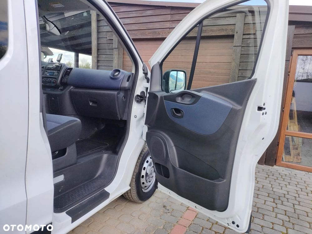 Opel VIVARO - 12