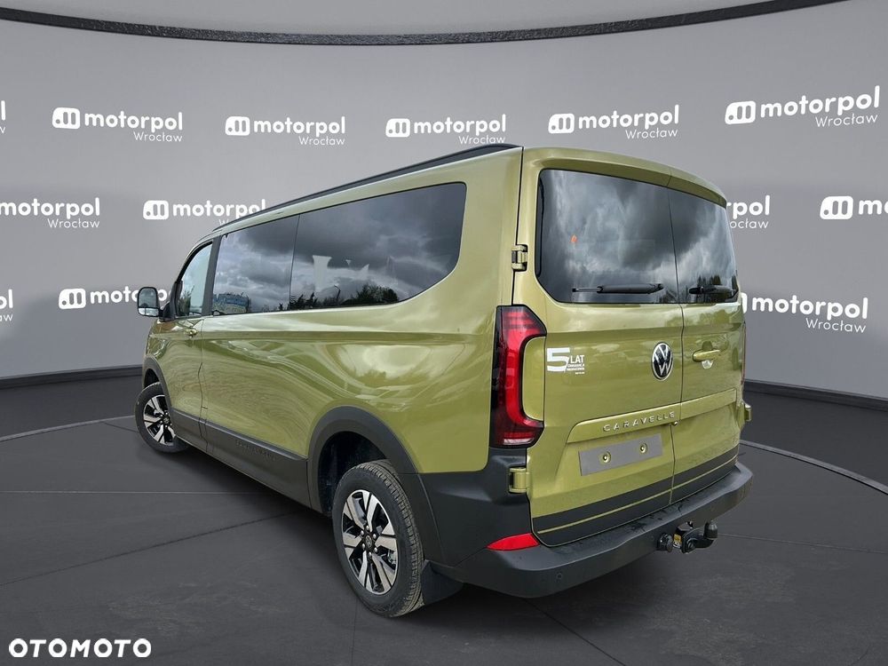Volkswagen Caravelle - 4