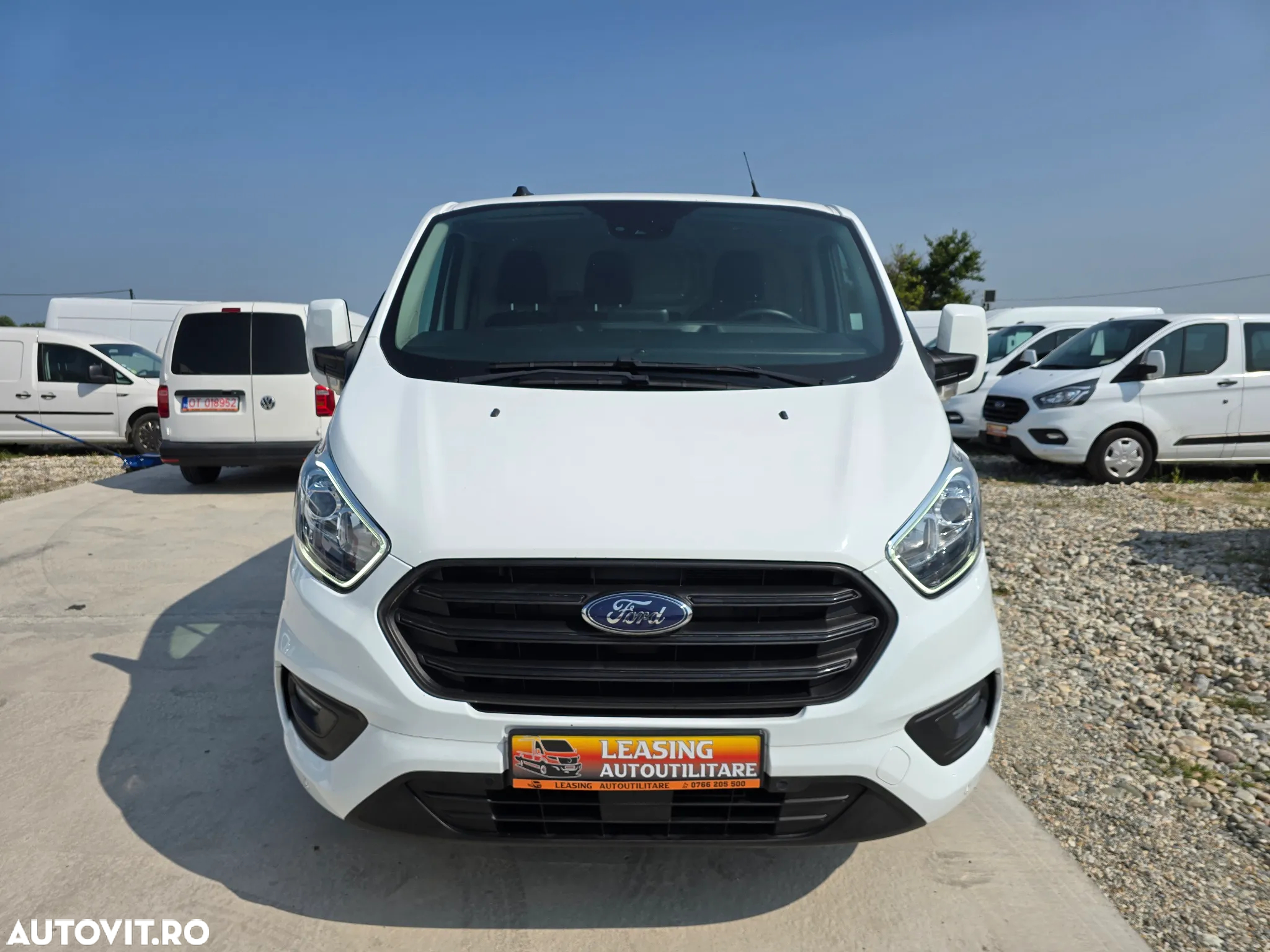 Ford Transit New Custom L1H1 Premium Edition - 4