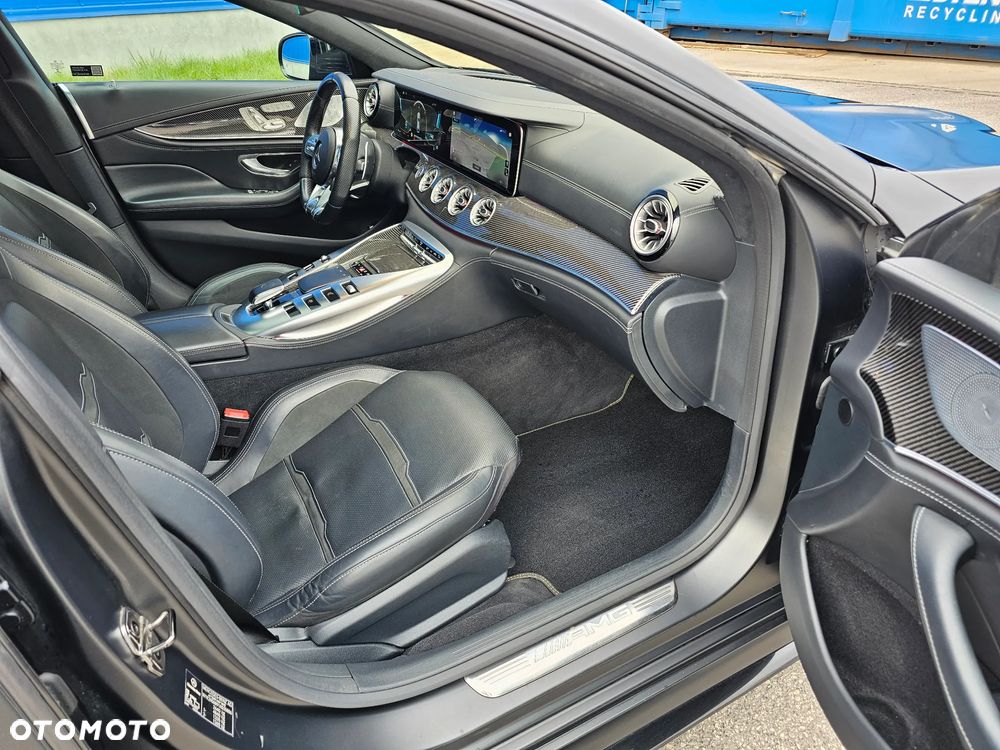 Mercedes-Benz AMG GT 63 S 4-Matic+ - 31