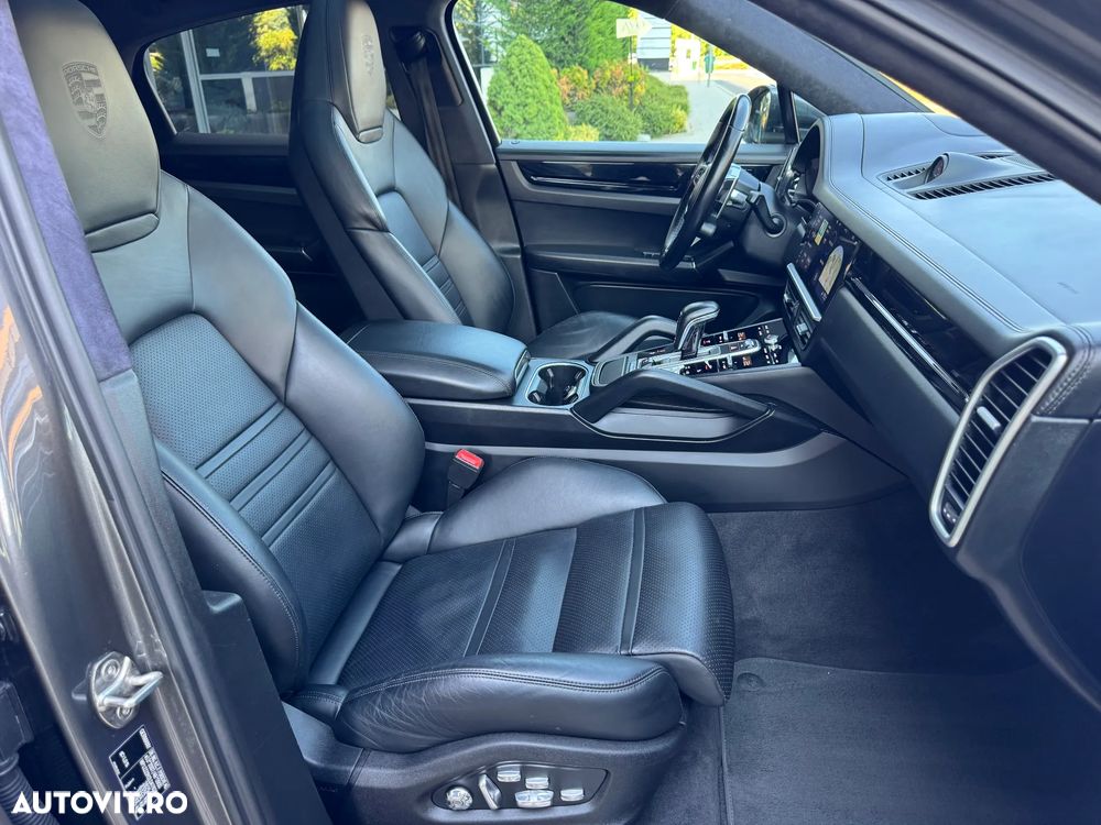 Porsche Cayenne Coupe S Tiptronic S - 10