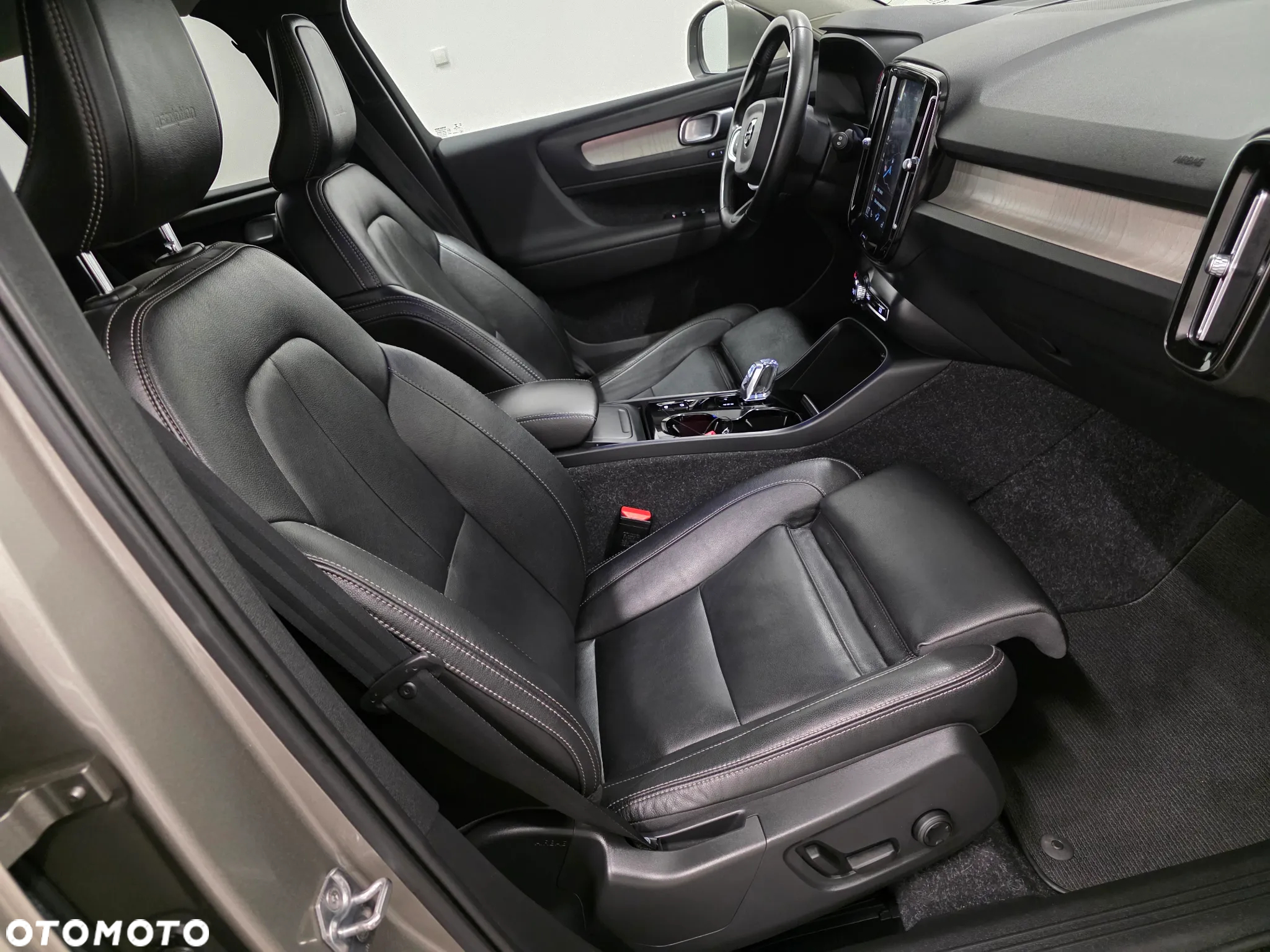 Volvo XC 40 D3 Inscription - 16