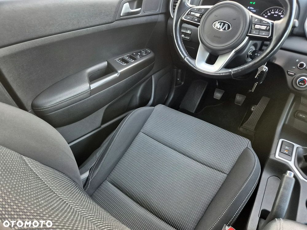 Kia Sportage 1.6 GDI 2WD DREAM-TEAM EDITION - 23