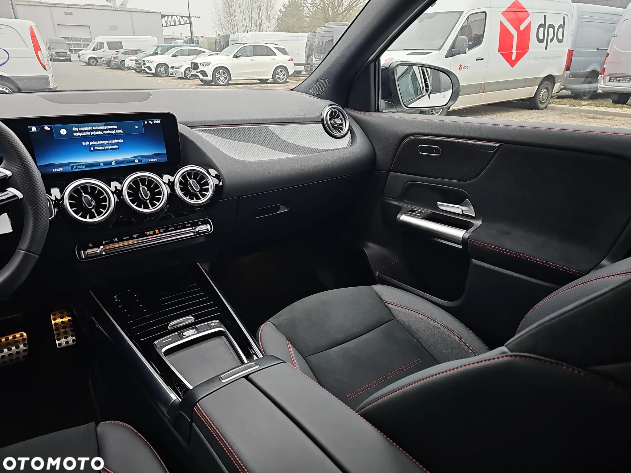 Mercedes-Benz GLA 200 AMG Line - 16