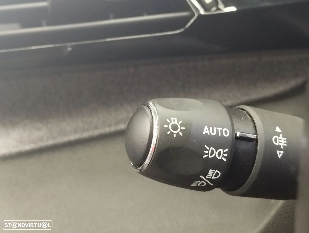 Peugeot 308 SW 1.2 PureTech Allure Pack - 24