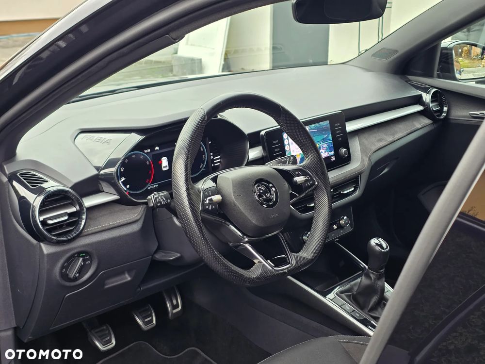 Skoda Fabia 1.0 TSI Style Color - 8