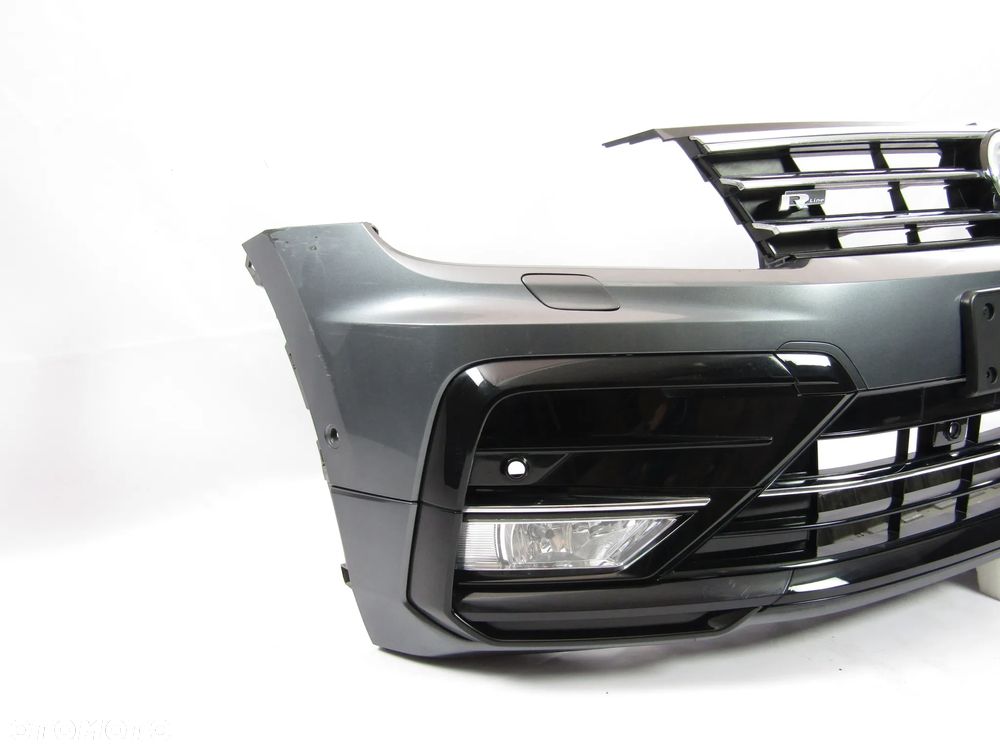 Zderzak przedni VW Tiguan R Line 16 - 20 Sprysk. / Pdc-6 Lakier LR7H - 17