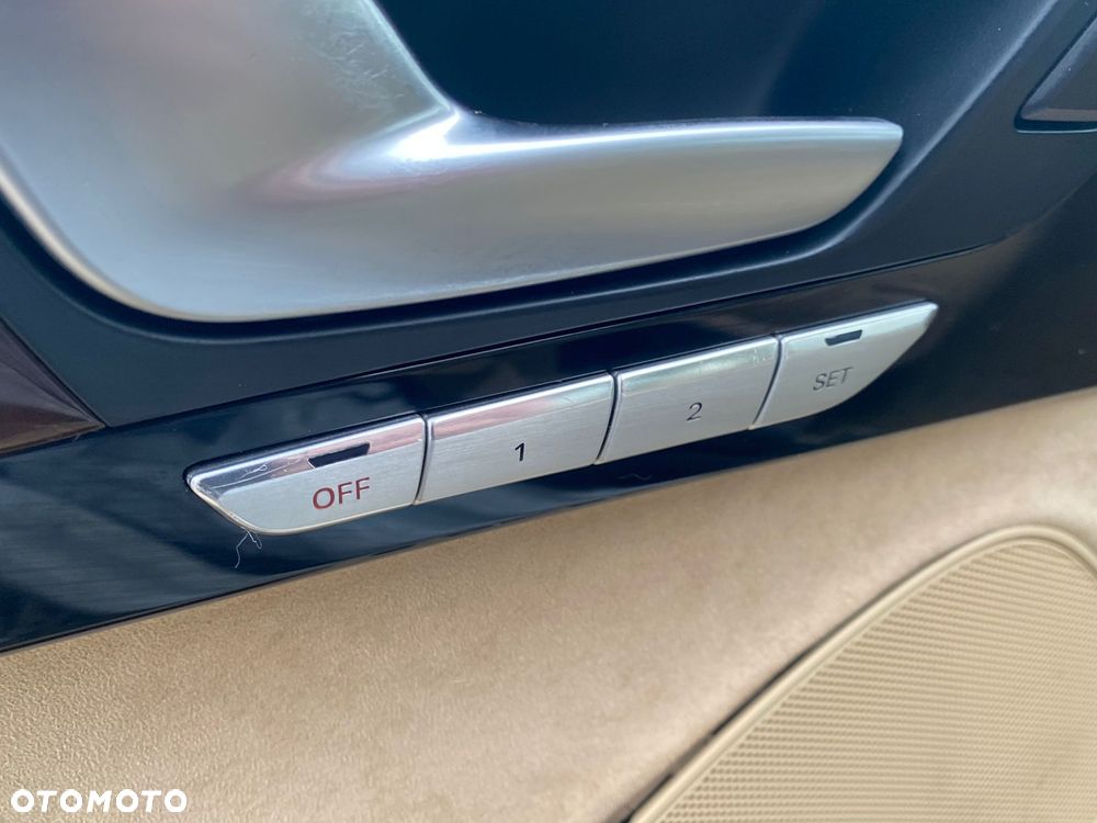 Audi A8 4.0 TFSI L Quattro - 25