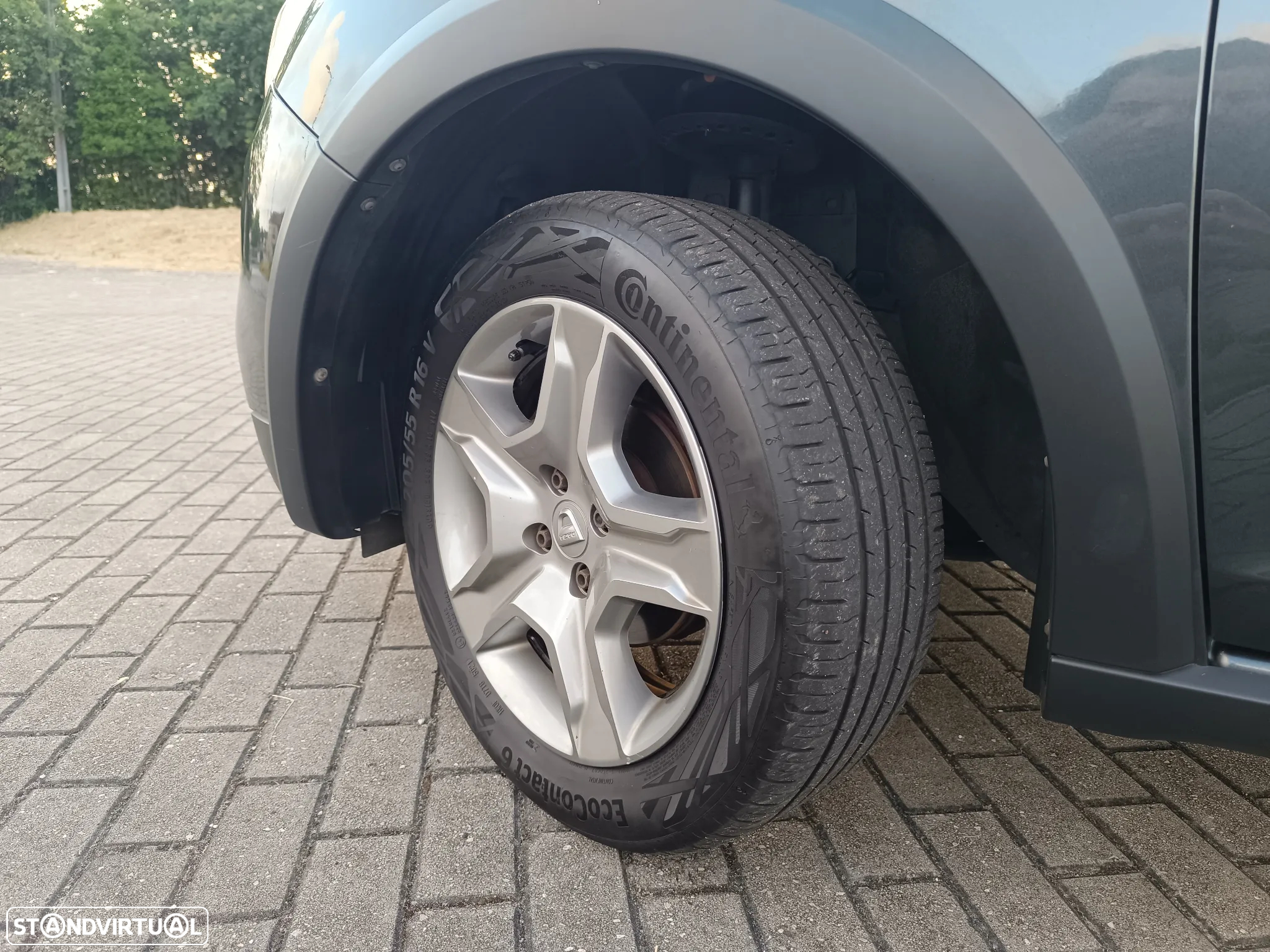 Dacia Logan MCV 0.9 TCe Stepway - 23