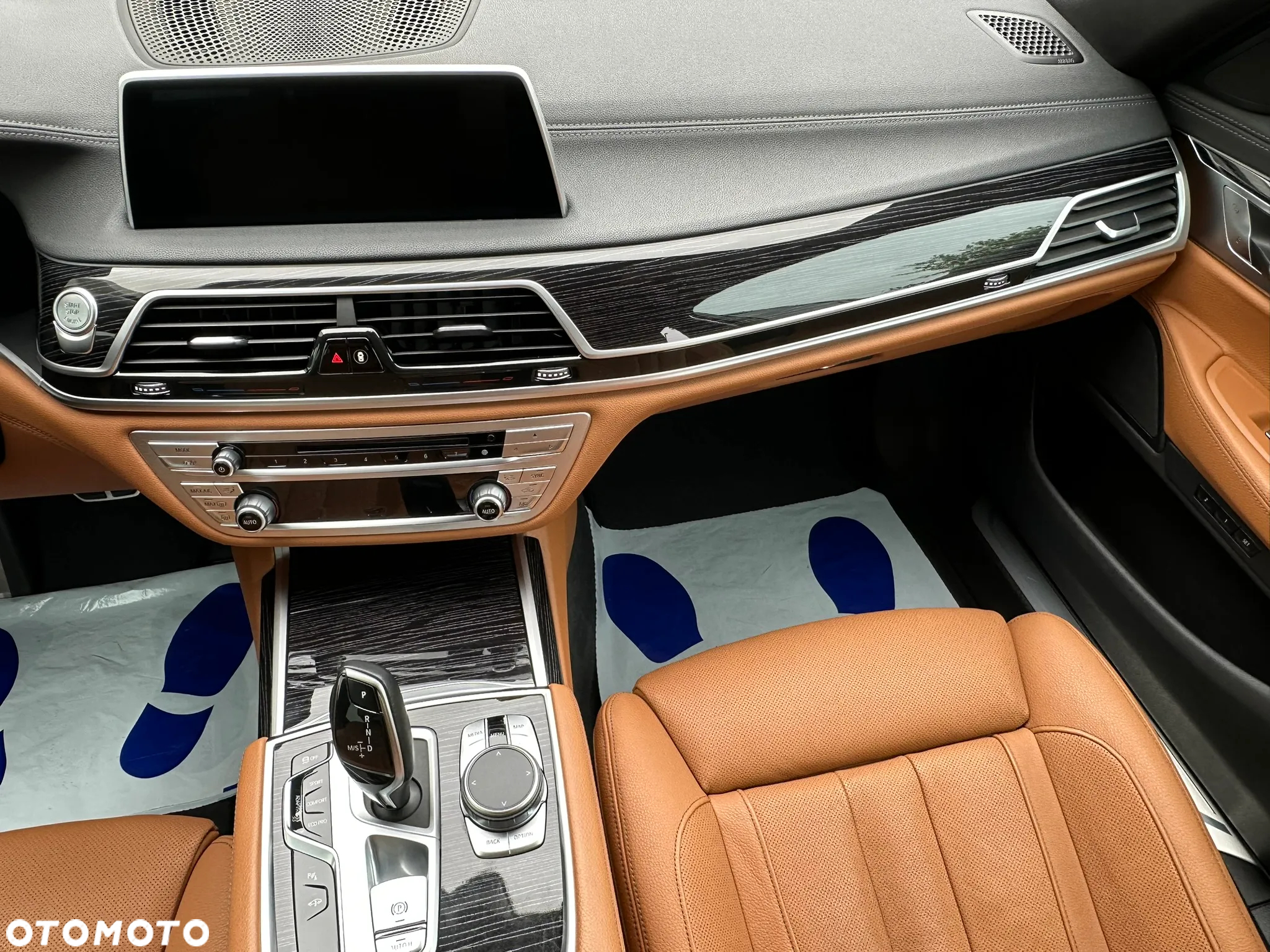 BMW Seria 7 740d xDrive sport - 18
