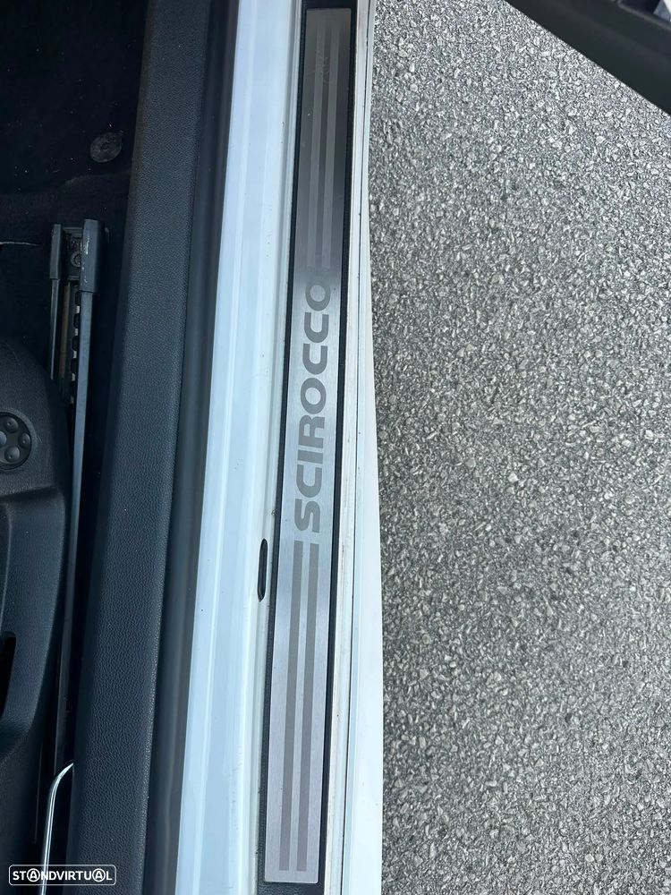 VW Scirocco R DSG - 15