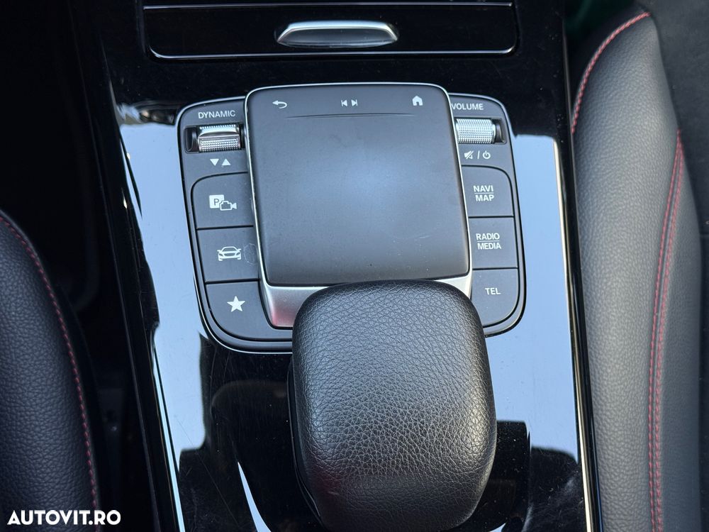 Mercedes-Benz A 250 e 8G-DCT AMG Line - 27