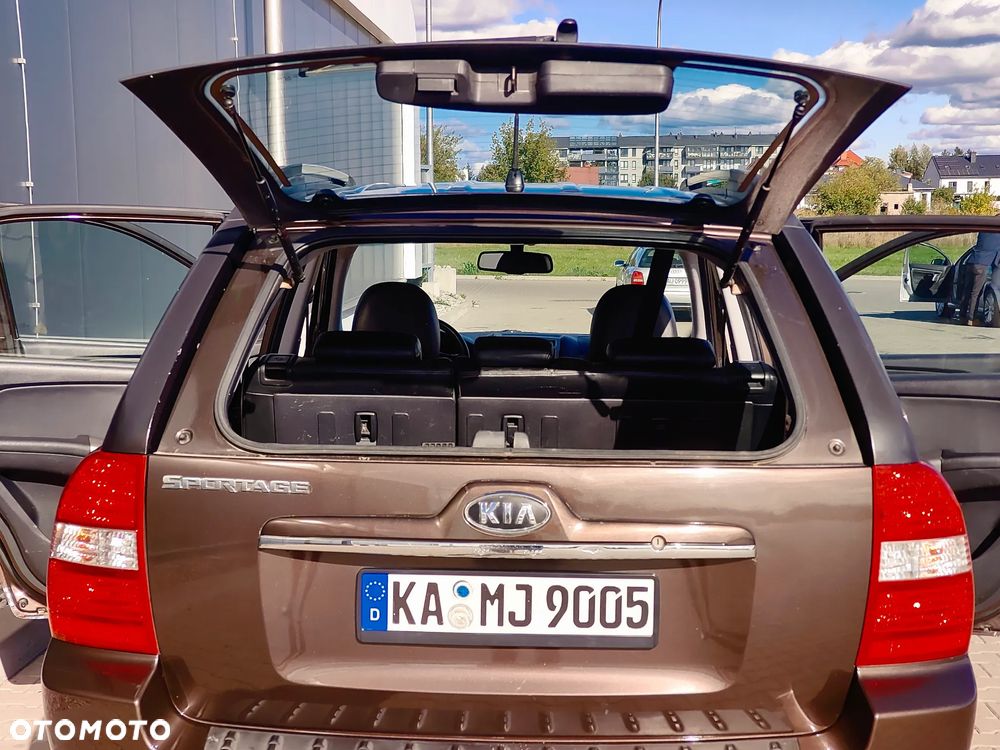 Kia Sportage 2.0 4WD Cup - 17