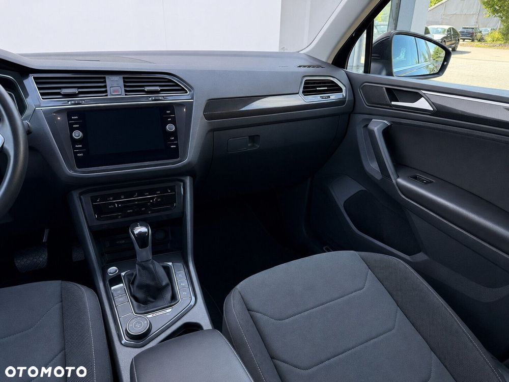 Volkswagen Tiguan 2.0 TSI 4Mot Elegance DSG - 15