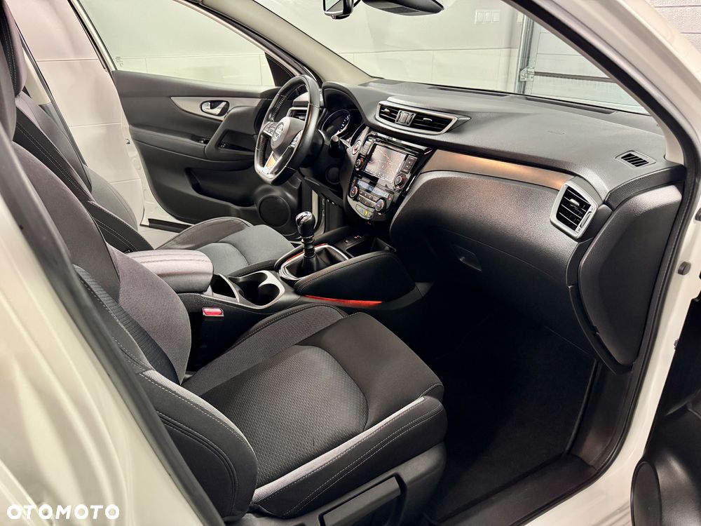 Nissan Qashqai 1.5 dCi Tekna - 22