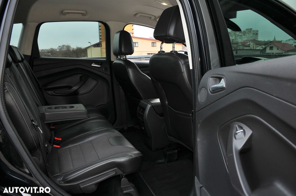 Ford Kuga 2.0 TDCi 4x4 Aut. Titanium - 11