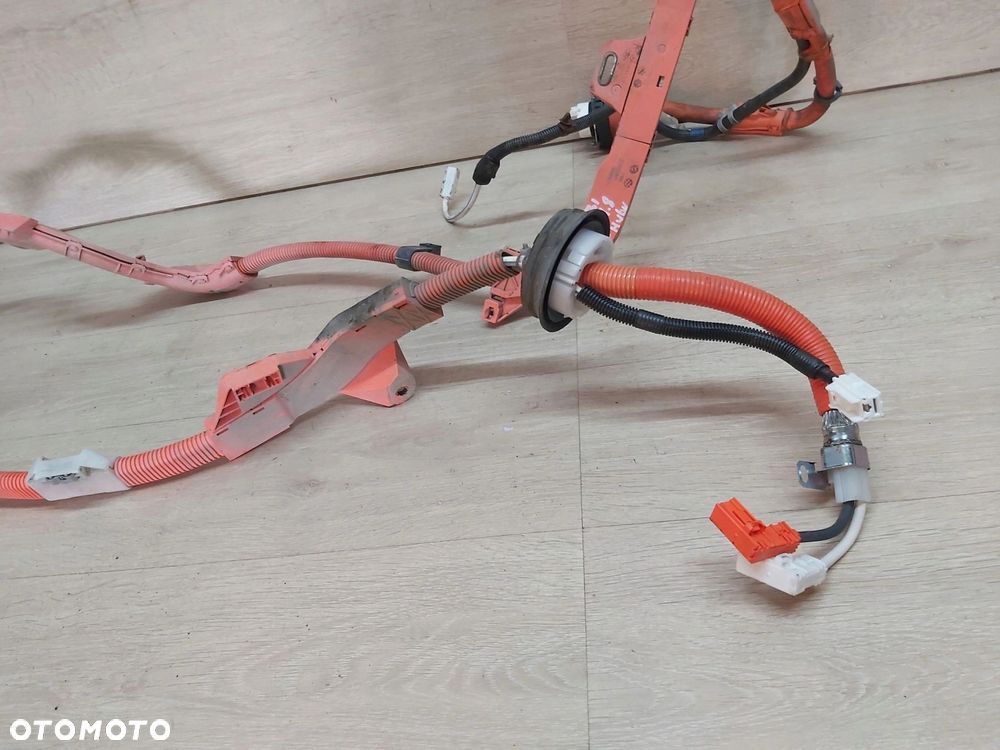 Toyota Auris II 1,8 hybryda wiązka przewód instalacja główna baterii - 3