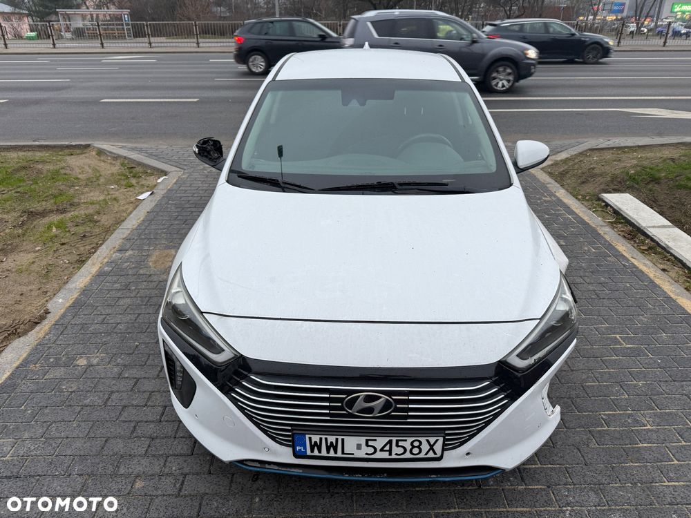 Hyundai IONIQ Hybrid Premium - 15
