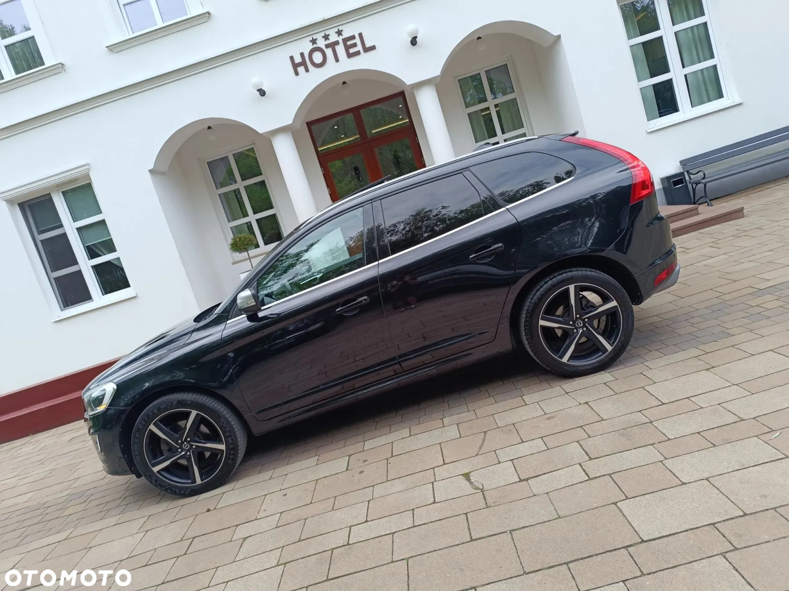 Volvo XC 60 D4 Geartronic Momentum - 17