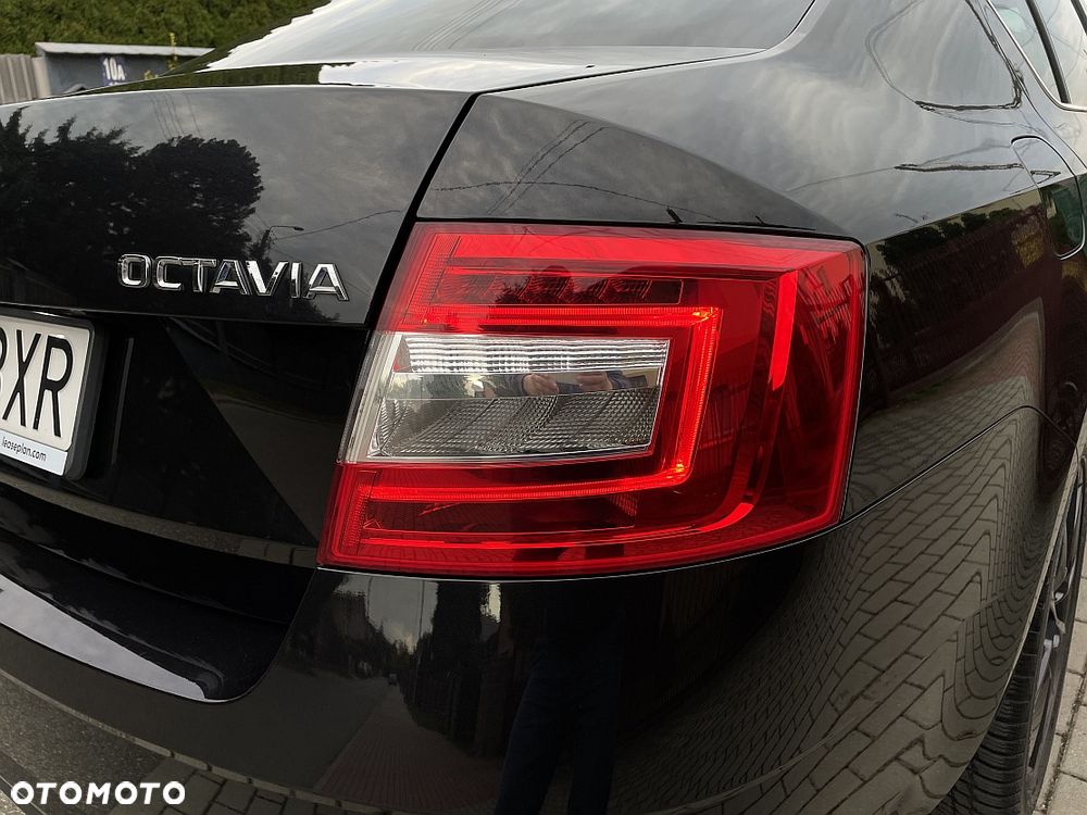 Skoda Octavia 2.0 TDI Style DSG - 30
