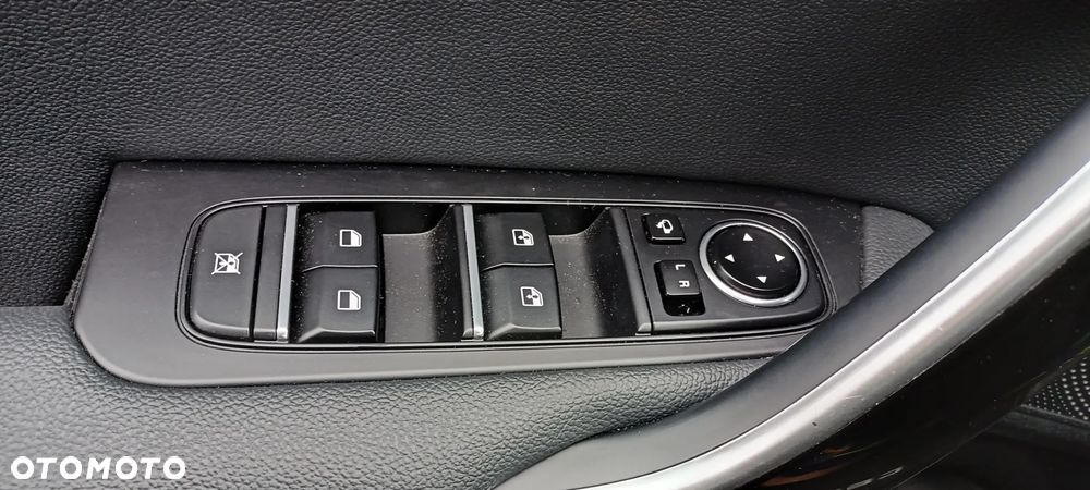Kia Ceed 1.5 T-GDI Tribute DCT - 12