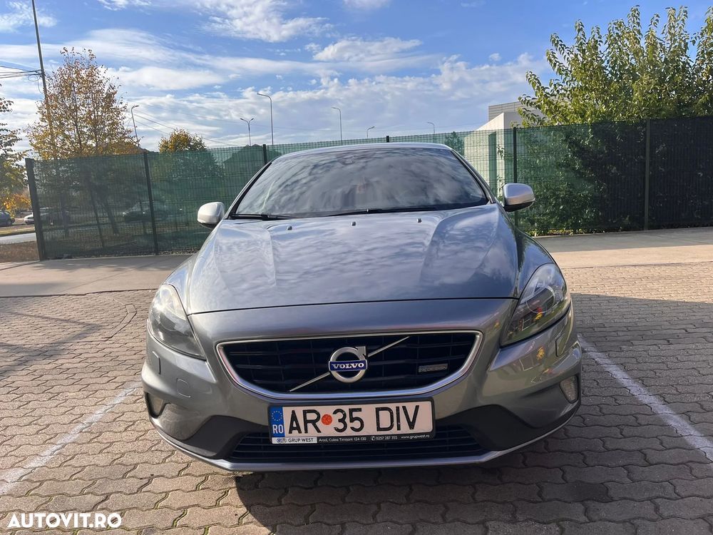 Volvo V40 D4 VEA R-Design - 24