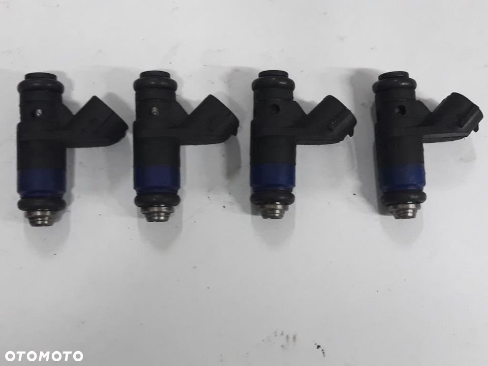 Wtryski Wtrysk VW AUDI SEAT SKODA 036906031AB 1.4 16V Leon A3 Octavia