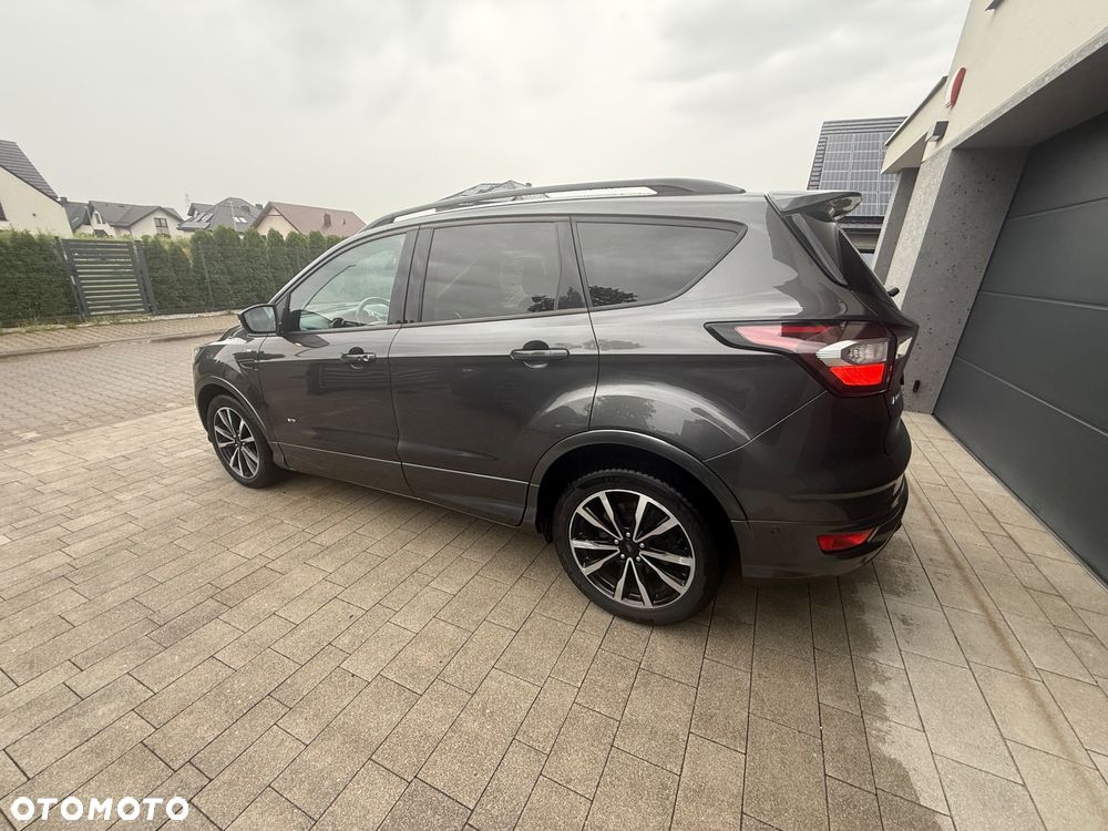Ford Kuga 2.0 TDCi AWD ST-Line - 7
