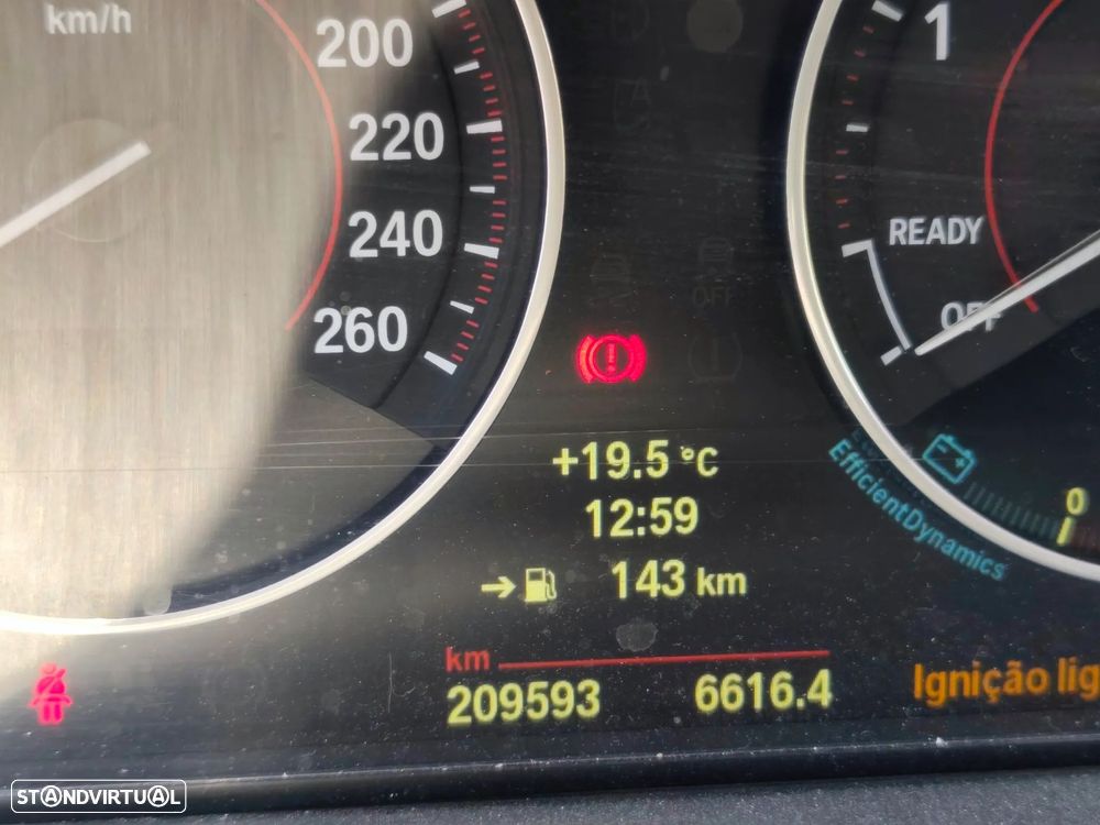 BMW 318 d M Sport - 13