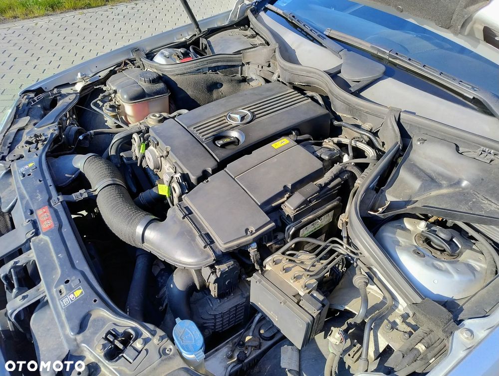 Mercedes-Benz CLK - 16